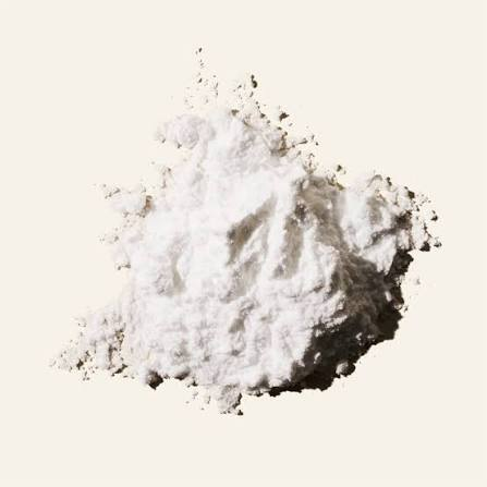 Loose creatine powder